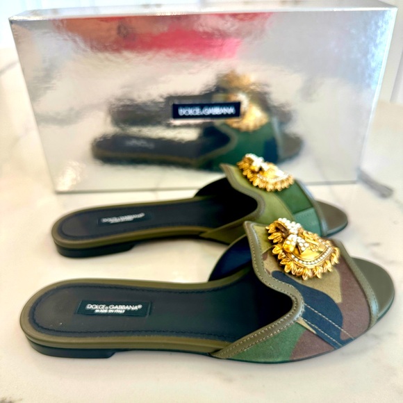 Dolce & Gabbana Embellished Camo Print Slide Sandals - Picture 3 of 7